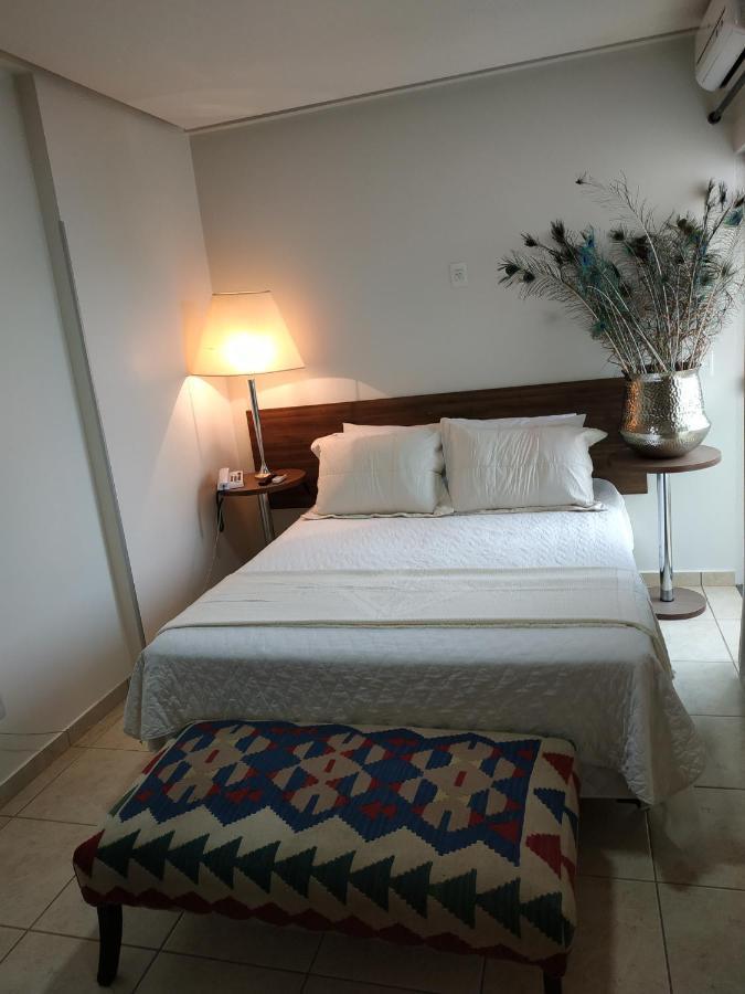 Corumbá Plaza Hotel Luziânia Esterno foto